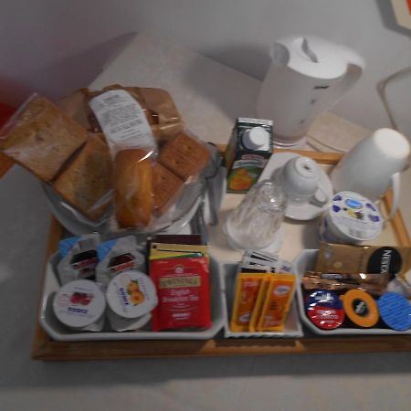 Le Rose Malpensa Bed & Breakfast บุสโตอาร์ซีซีโอ ภายนอก รูปภาพ