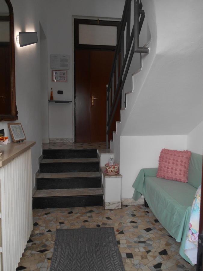 Le Rose Malpensa Bed & Breakfast บุสโตอาร์ซีซีโอ ภายนอก รูปภาพ