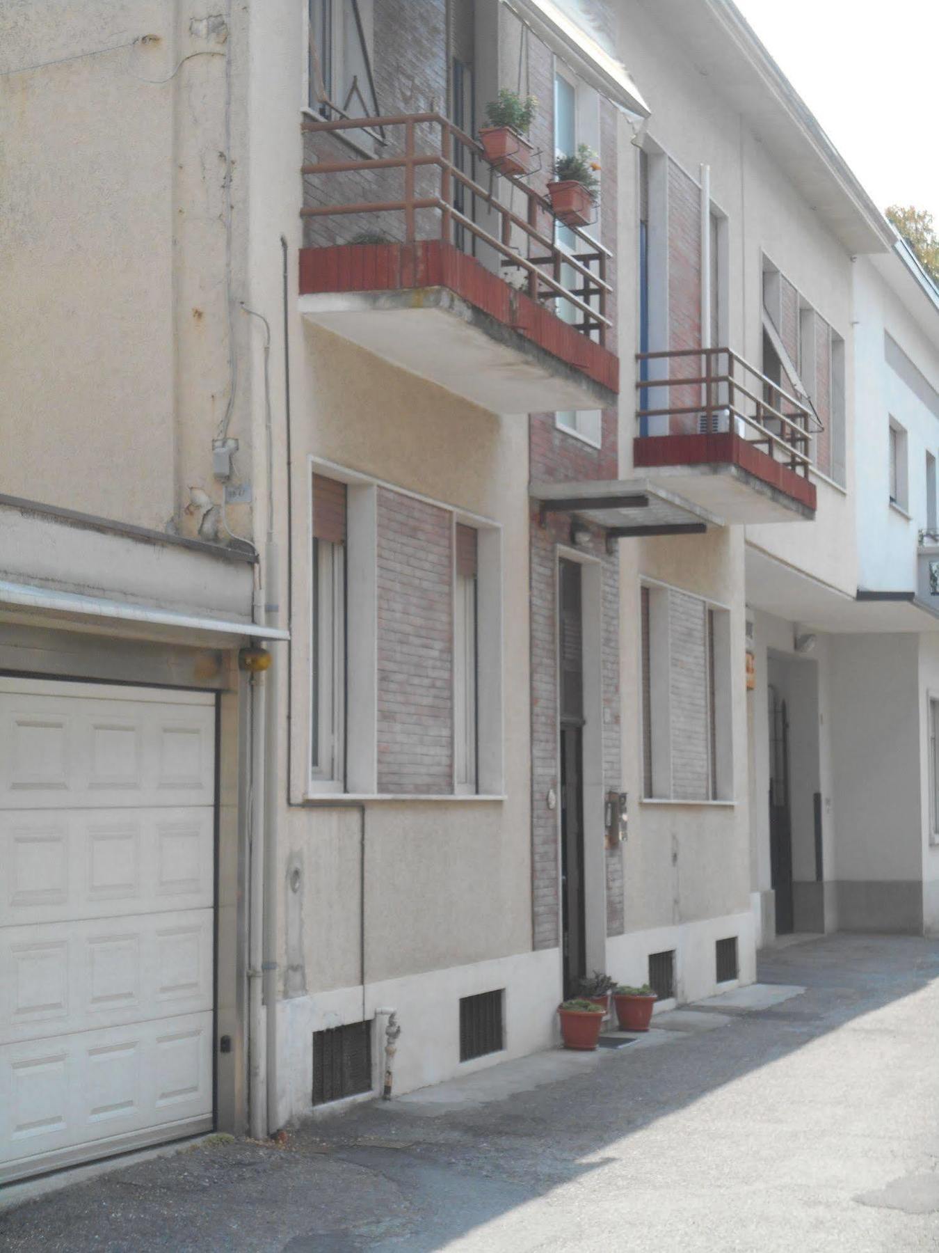 Le Rose Malpensa Bed & Breakfast บุสโตอาร์ซีซีโอ ภายนอก รูปภาพ